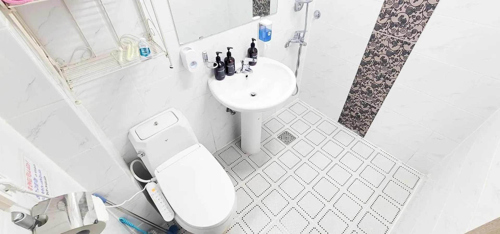 Hotel Jun Live Pension In Gangwha Incheon