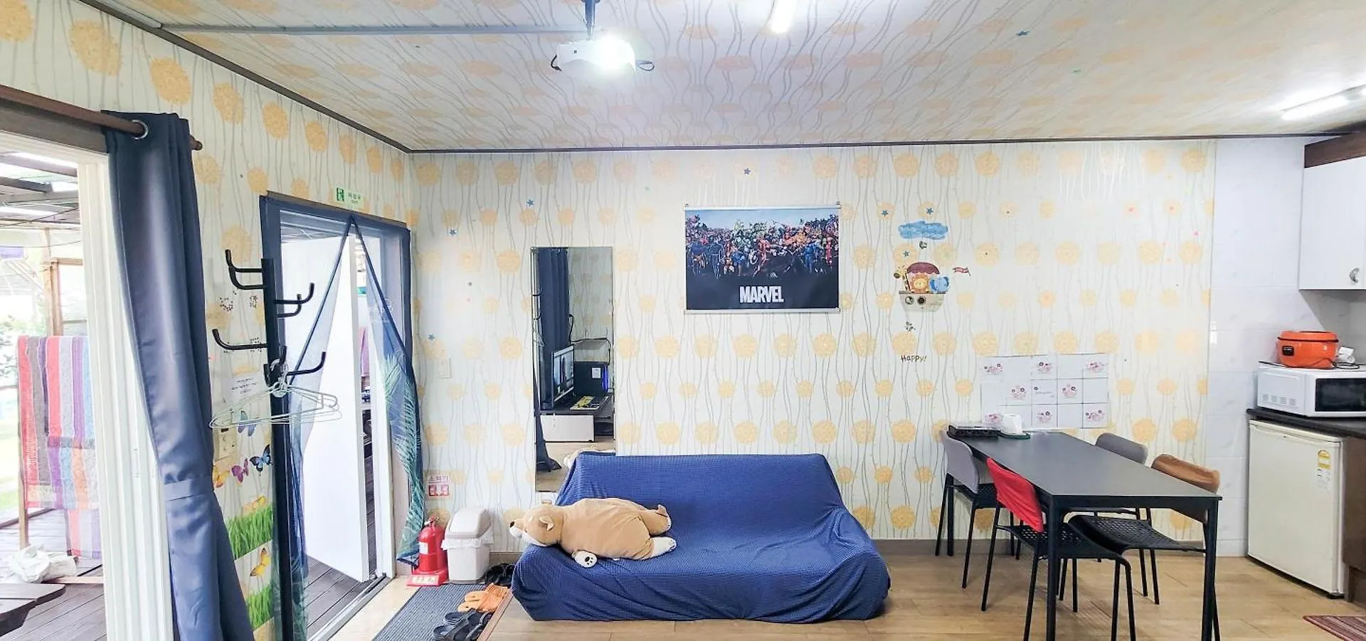 Hotel Jun Live Pension In Gangwha Incheon