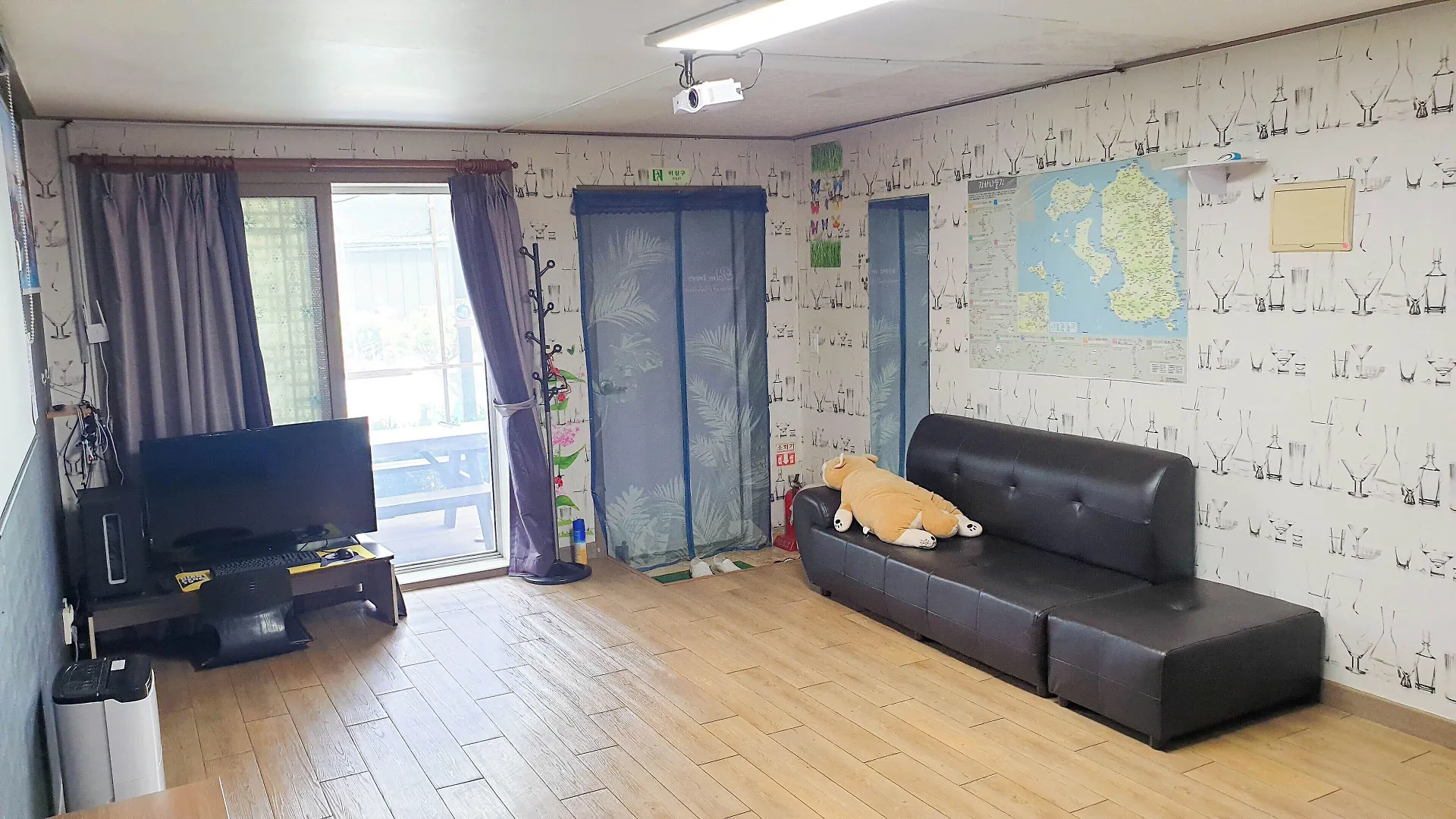 Jun Live Pension In Gangwha Kuk-ch'on 3*,  South Korea