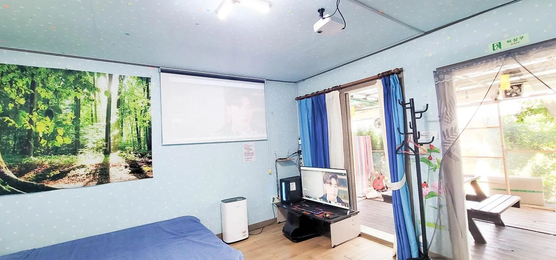 Wisma tamu Jun Live Pension in Gangwha Kuk-ch'on