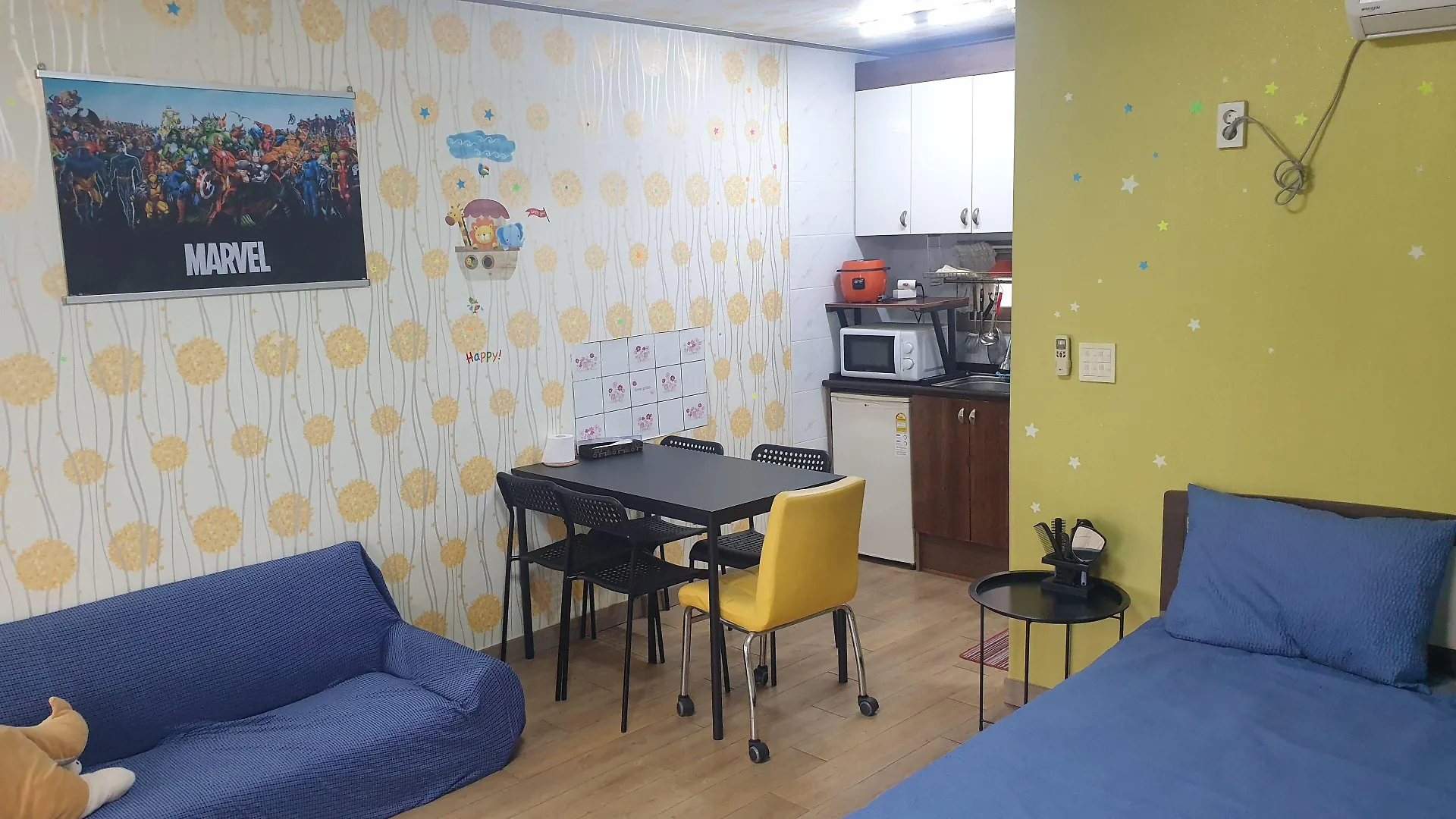 Jun Live Pension in Gangwha Kuk-ch'on Wisma tamu